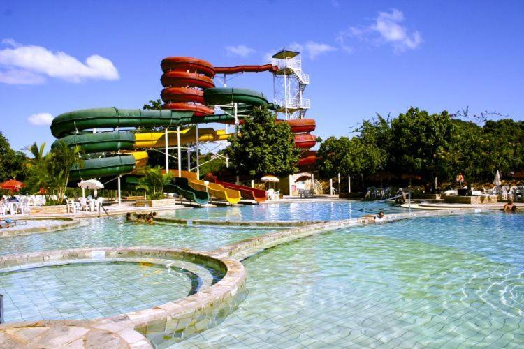 Imperio Romano - Splash E Acqua Park Aparthotel Caldas Novas Luaran gambar